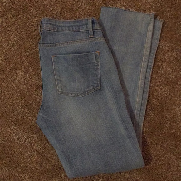 generra Denim - GENERA Distressed ankle jeans